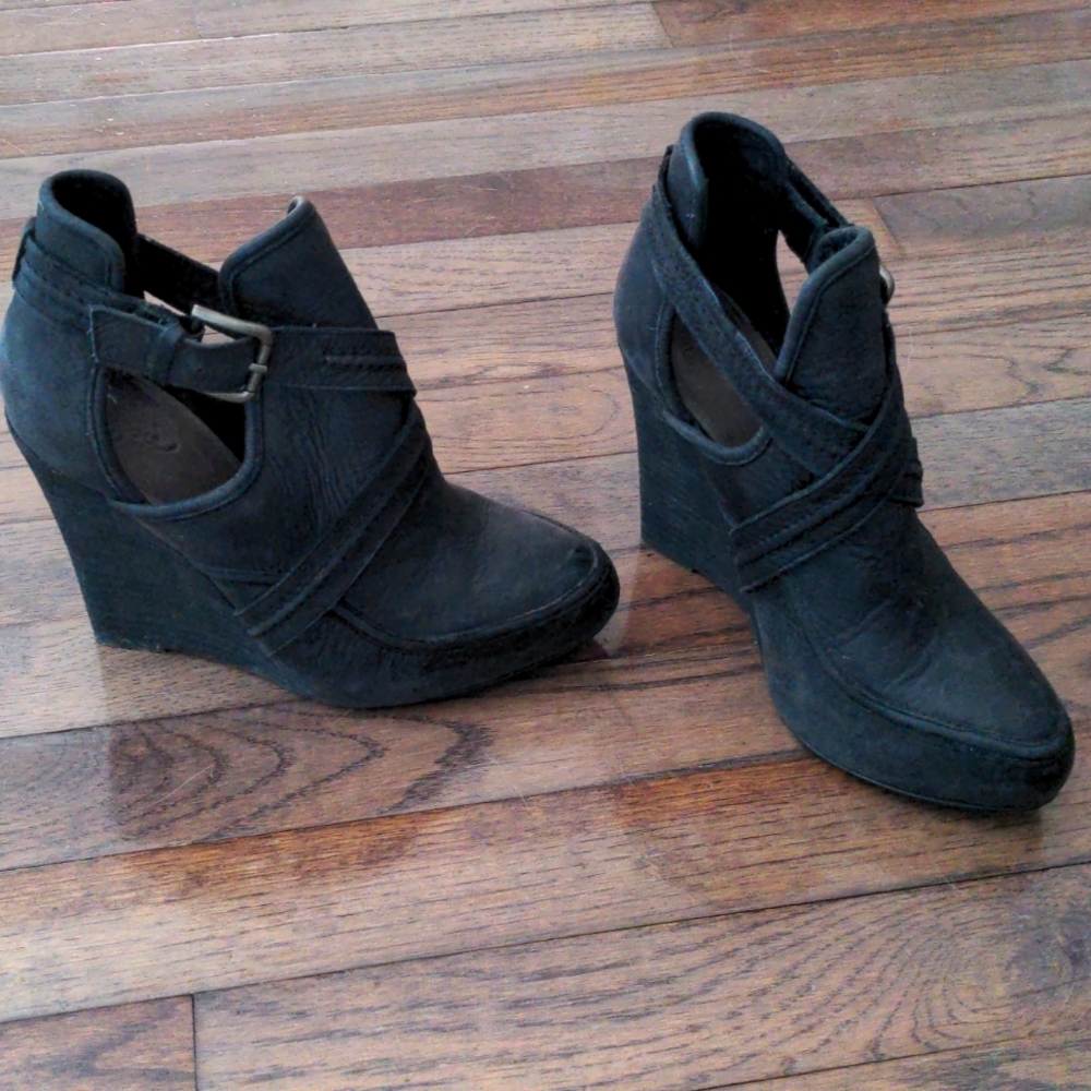 Joie wedge booties